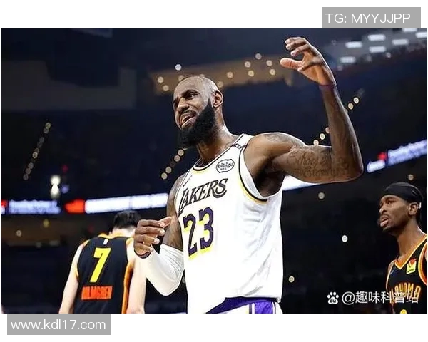 2001年NBA季后赛湖人与国王首场对决精彩回顾与赛场瞬间分析 2001年NBA季后赛湖人与国王首场对决精彩回顾与赛场瞬间分析